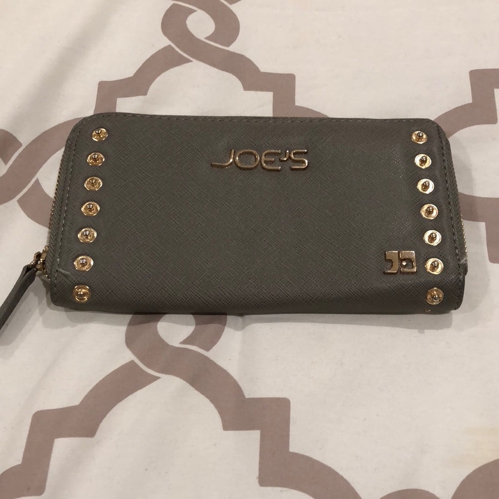 Grey wallet